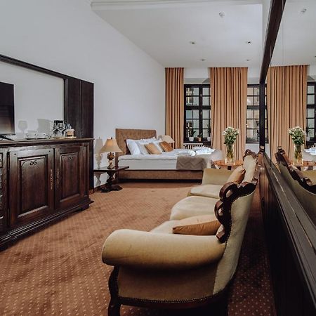 Apartamenty Lokalna Еленя-Гура Экстерьер фото