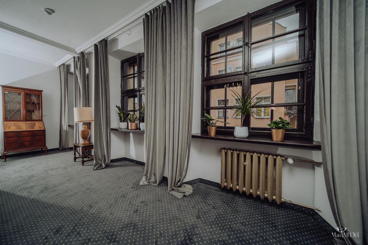 Apartamenty Lokalna Еленя-Гура Экстерьер фото